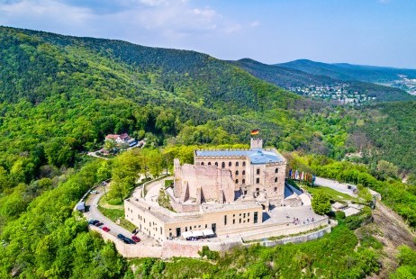 shutterstock_1075192952_small